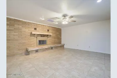 8234 E Big Horn Trail, Tucson, AZ 85750 - Photo 5