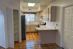 11865 N Copper Butte Dr, Tucson, AZ 85737 - Photo 13