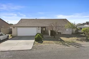257 E Walnut St, Safford, AZ 85546 - Photo 3