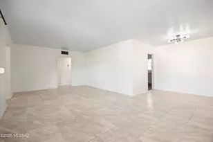 1232 N Swan Rd, Tucson, AZ 85712 - Photo 5