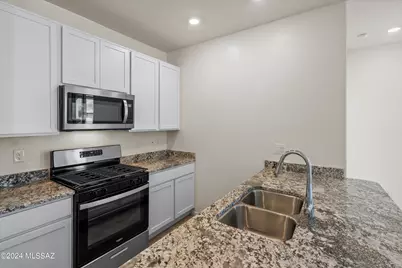 12540 N Krista Avenue, Marana, AZ 85653 - Photo 9