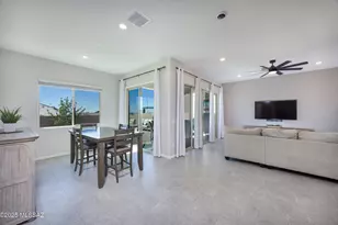 5197 W Ridgemont Ct, Tucson, AZ 85742 - Photo 7