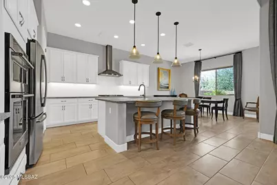 13385 N Cape Marigold Drive, Oro Valley, AZ 85755 - Photo 11