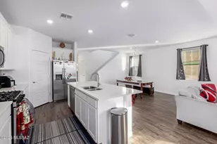 6322 S Crescent Peak Dr, Tucson, AZ 85706 - Photo 13