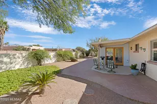 7451 E La Cienega Dr, Tucson, AZ 85715 - Photo 11