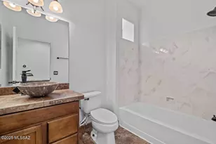 203 E Brearley Dr, Oro Valley, AZ 85737 - Photo 17