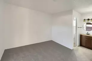 4264 W Stagestop Ct, Tucson, AZ 85741 - Photo 9