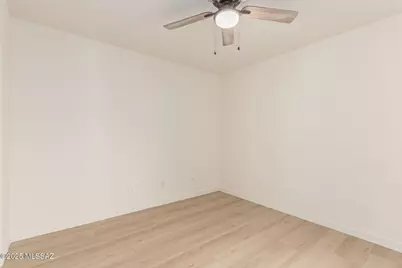 7872 E 35th Street, Tucson, AZ 85710 - Photo 19