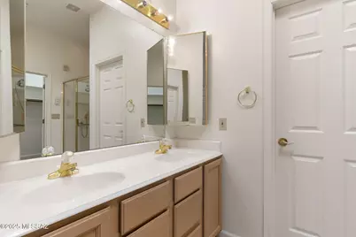 1427 W Cathedral Way, Oro Valley, AZ 85737 - Photo 17
