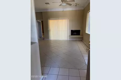 4444 E Pima Street #Unit 2, Tucson, AZ 85712 - Photo 3