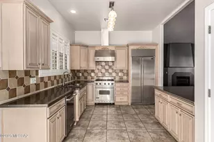 5331 S Rust Ln, Tucson, AZ 85747 - Photo 13