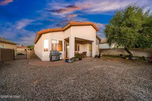 9842 E Wind Dancer Dr, Tucson, AZ 85748 - Photo 37