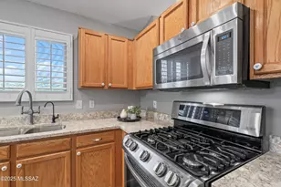 9557 N Patagonia Pl, Tucson, AZ 85742 - Photo 11