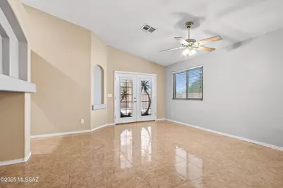 9557 N Patagonia Place, Tucson, AZ 85742 - Photo 15