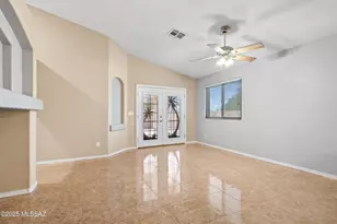 9557 N Patagonia Pl, Tucson, AZ 85742 - Photo 15