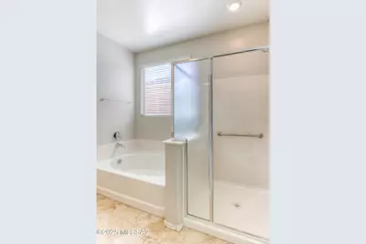 8804 E Stone Meadow Circle, Tucson, AZ 85730 - Photo 19