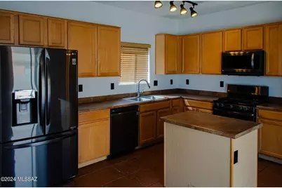 2371 E Calle Lena Verde, Tucson, AZ 85706 - Photo 17