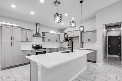 3704 S Manitoba Avenue, Tucson, AZ 85730 - Photo 3