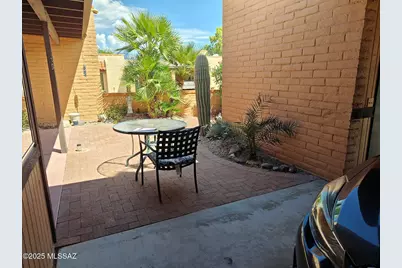 1400 W Placita Apache, Green Valley, AZ 85622 - Photo 3