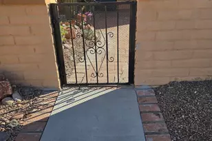 1400 W Placita Apache, Green Valley, AZ 85622 - Photo 11