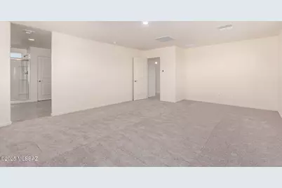 7831 S Walnutview Drive, Tucson, AZ 85757 - Photo 11