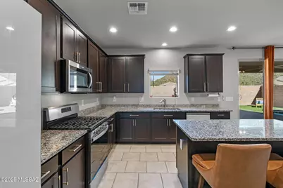 10184 N Black Dalea Drive, Marana, AZ 85653 - Photo 7