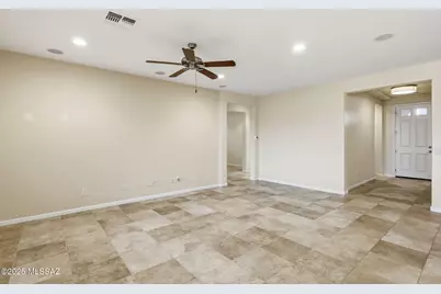 1094 N Night Heron Drive, Green Valley, AZ 85614 - Photo 21