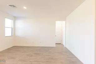 21740 E Crst Ave, Red Rock, AZ 85145 - Photo 13