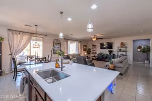 11090 W Copper Field St, Marana, AZ 85658 - Photo 19