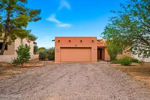 116 S Charleston Ave, Corona de Tucson, AZ 85641 - Photo 1