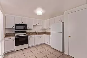 455 S Camino Seco, Tucson, AZ 85710 - Photo 7