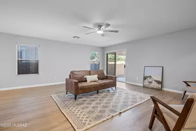 10421 E Haymarket Street, Tucson, AZ 85747 - Photo 7