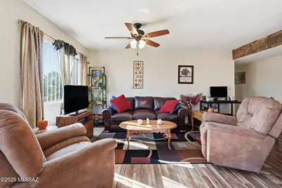 6682 E Calle Alegria #D, Tucson, AZ 85715 - Photo 5