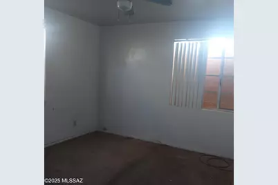 450 S Jerrie Avenue, Tucson, AZ 85711 - Photo 11