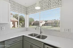 9907 N Woodstone Trail, Tucson, AZ 85742 - Photo 7