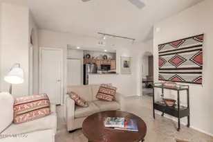 2550 E River Rd, Tucson, AZ 85718 - Photo 15