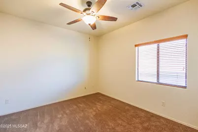 7485 W Crimson Ridge Drive, Tucson, AZ 85743 - Photo 43