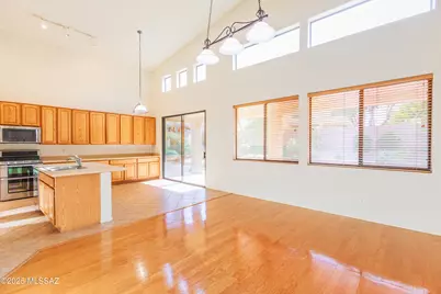 7485 W Crimson Ridge Drive, Tucson, AZ 85743 - Photo 13