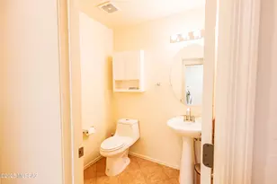 7485 W Crimson Ridge Dr, Tucson, AZ 85743 - Photo 27