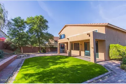 7485 W Crimson Ridge Drive, Tucson, AZ 85743 - Photo 47
