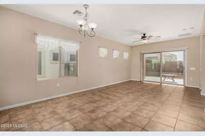 299 W Calle Del Estribo, Sahuarita, AZ 85629 - Photo 7