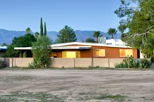 2240 S Camino Seco, Tucson, AZ 85710 - Photo 43