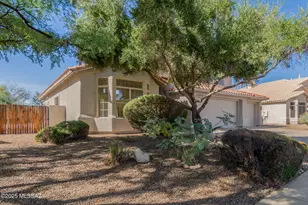 12403 N Echo Valley Dr, Oro Valley, AZ 85755 - Photo 7