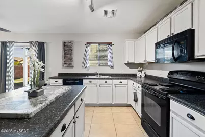 4021 E Lushfield Drive, Tucson, AZ 85756 - Photo 13