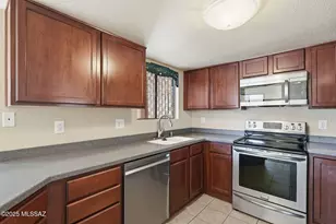 5051 N Sabino Canyon Rd, Tucson, AZ 85750 - Photo 5