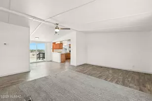 17695 W Cocoraque Ln, Marana, AZ 85653 - Photo 9