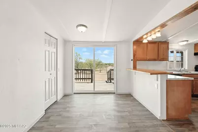 17695 W Cocoraque Lane, Marana, AZ 85653 - Photo 11
