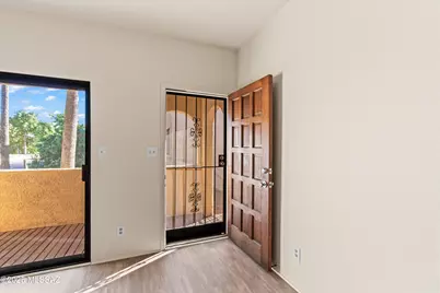 5500 N Valley View Road #219, Tucson, AZ 85718 - Photo 7