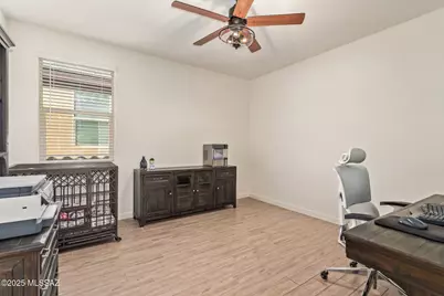 2177 W Desert Topaz Way, Tucson, AZ 85742 - Photo 25