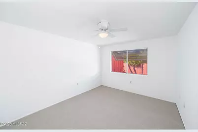 488 N Silverbell Road #UNIT A, Tucson, AZ 85745 - Photo 15